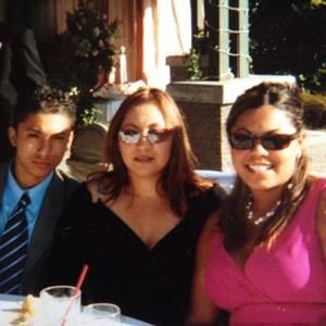 Meet your Posher, Estela